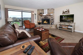 Stunning 2BR Only 5 Min to Pigeon Forge Pkwy! FREE Attraction Tickets